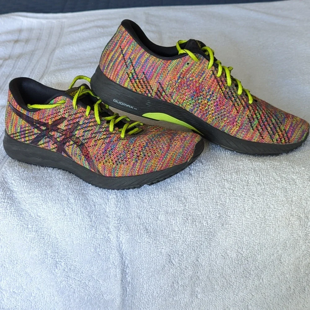 Asics trainers size 8 - Picture 1 of 4